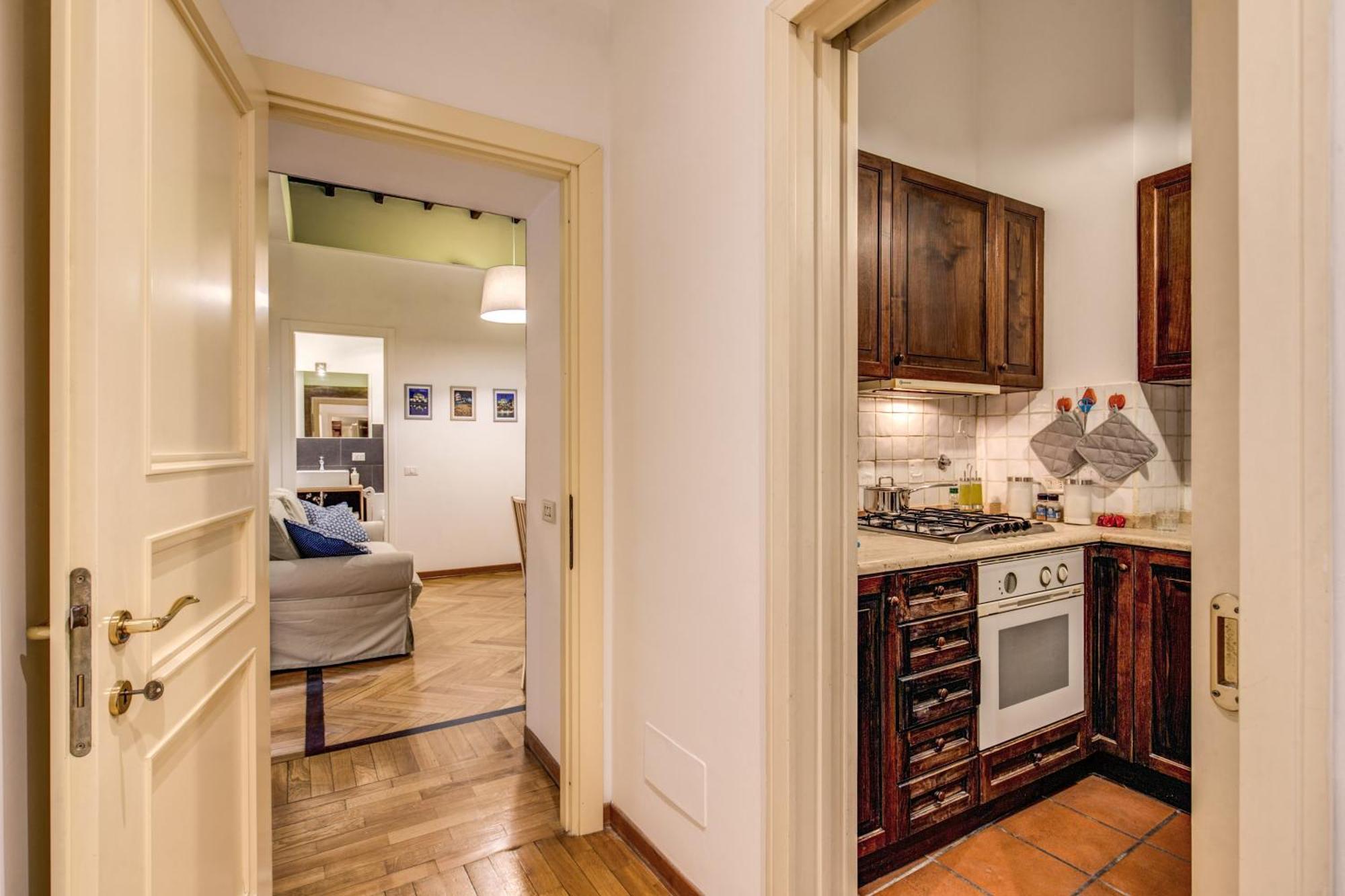 Tritone Top House Rome Room photo